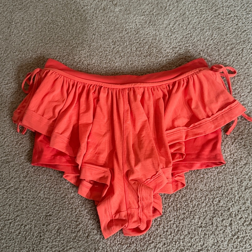 FP Movement Tempo Breathe Deeper Shorts in Scarlet Size S